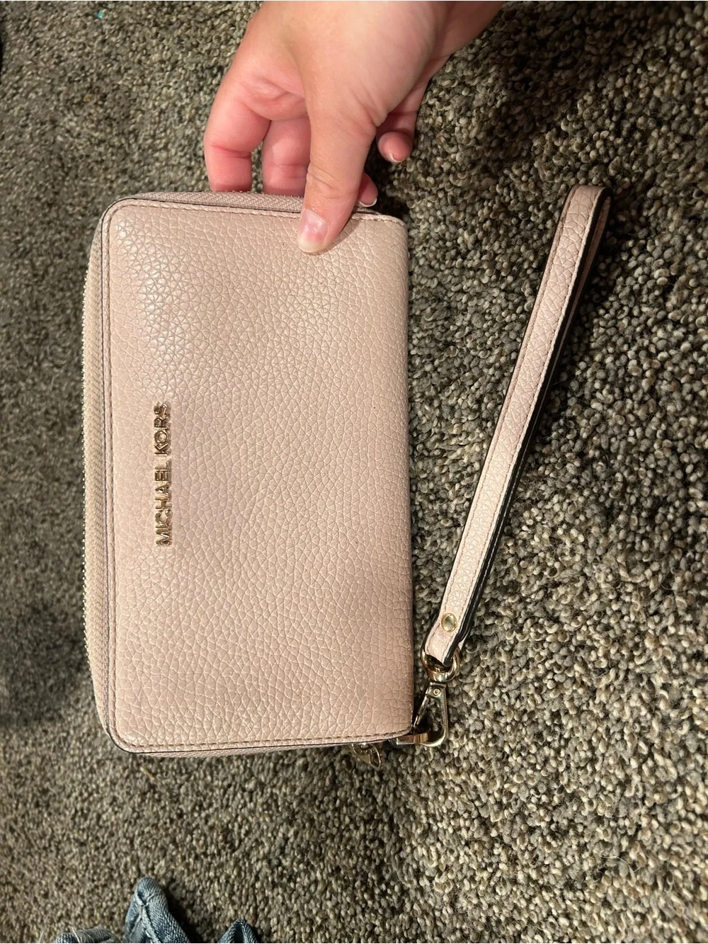 Michael Kors Pebbled Leather Wristlet in Light Blush